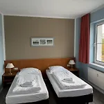Tower Motel *